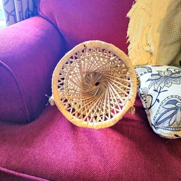 Wicker Planter or Doll Chair - Light Tan - 16" Tall - Picture 4 of 6